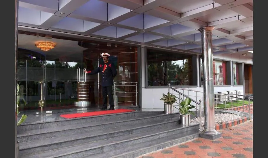 Nila Residency Hotel Shoranur